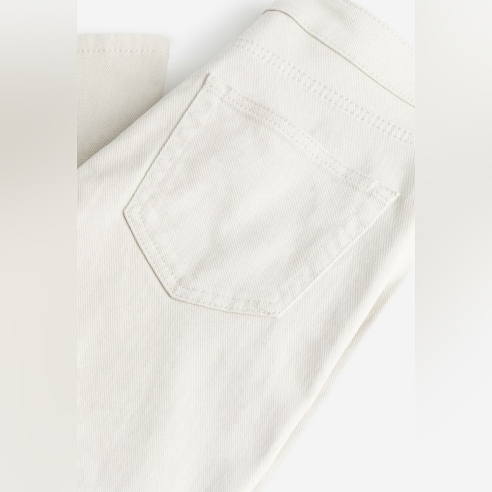 Pants - Picture 2 of 5